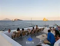 Отель Raya Панарея